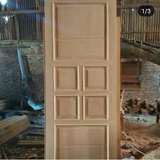 Kusen Pintu Kayu Kamper 90×200 cm, tebal 6 cm